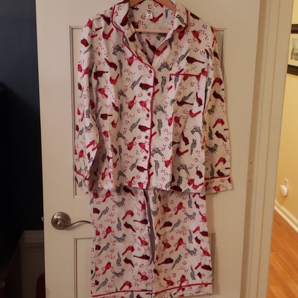 Women's Cardinal Pajama Set